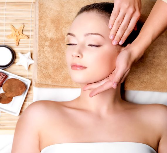 Home Slimming Massage: Is it Possible Without Specialists?